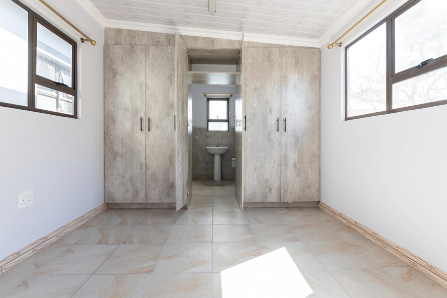 4 Bedroom Property for Sale in Country Club Western Cape